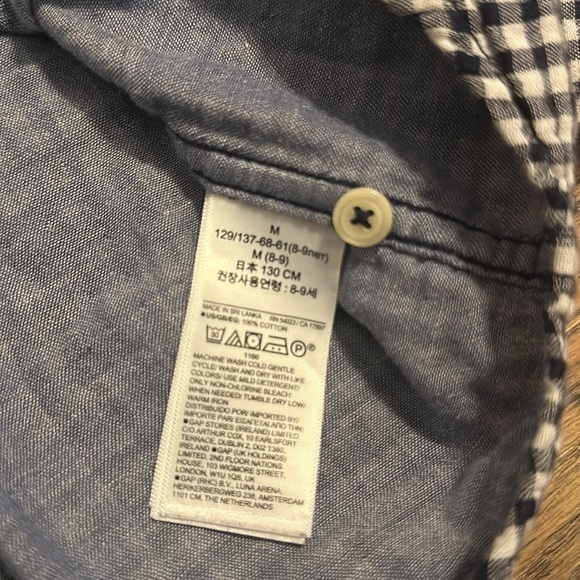 NWOT Gap boys button down size M - Picture 4 of 5